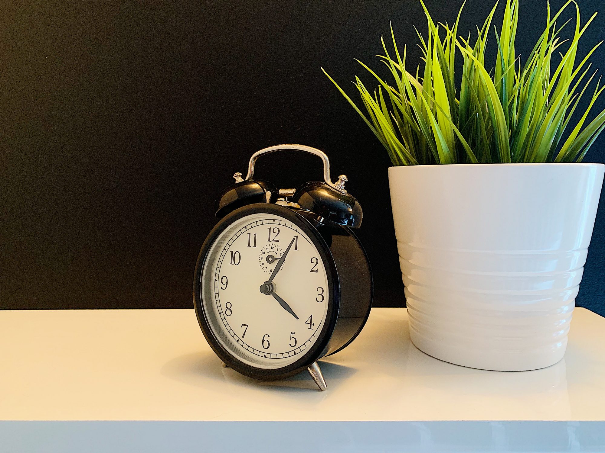 C'est l'heure du changement d'heure au Québec! - Les Zackardises C'est l'heure du changement d'heure au Québec!