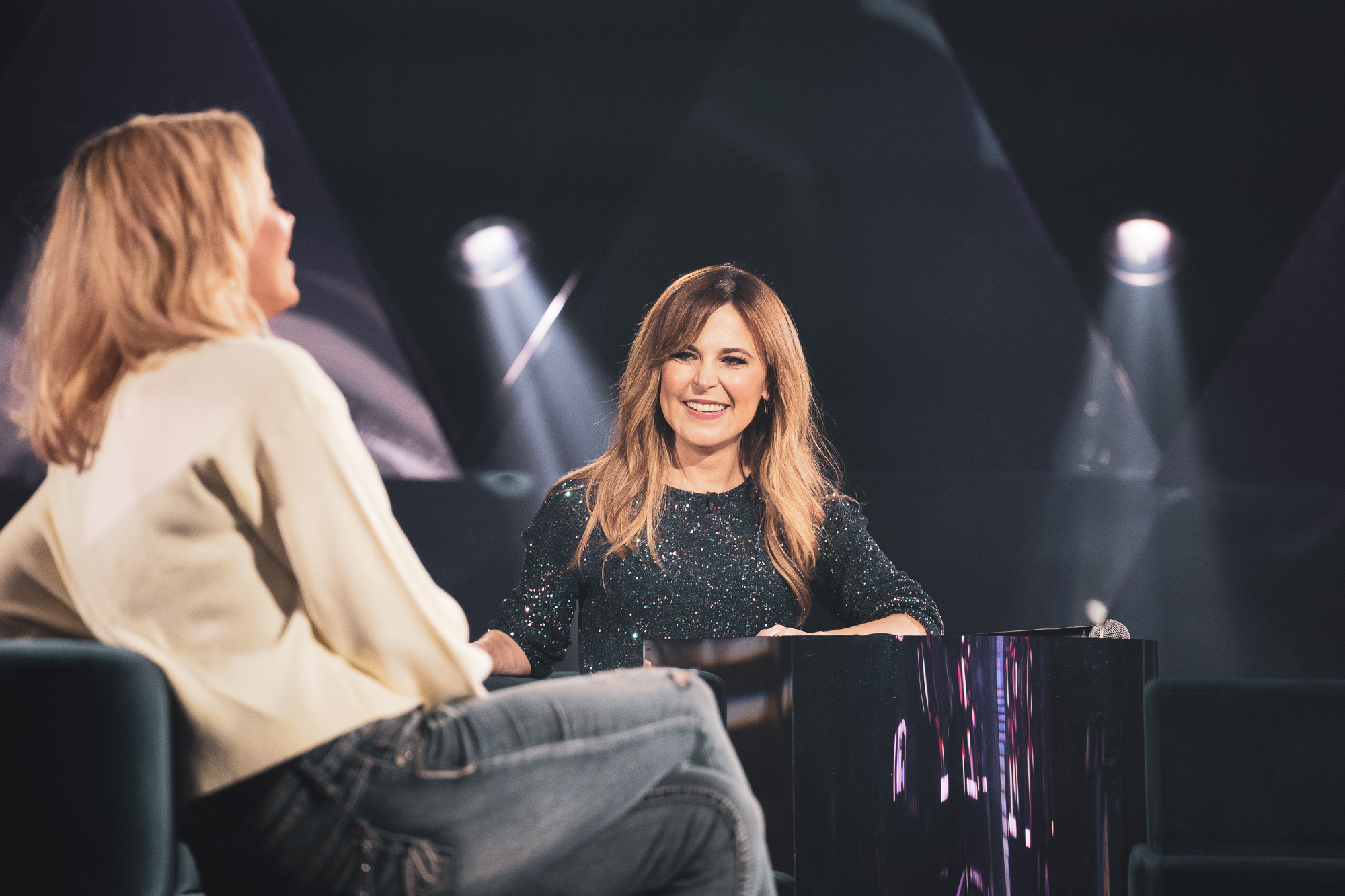 La semaine des 4 Julie: Les invités du mardi 6 avril 2021 - Les Zackardises La semaine des 4 Julie