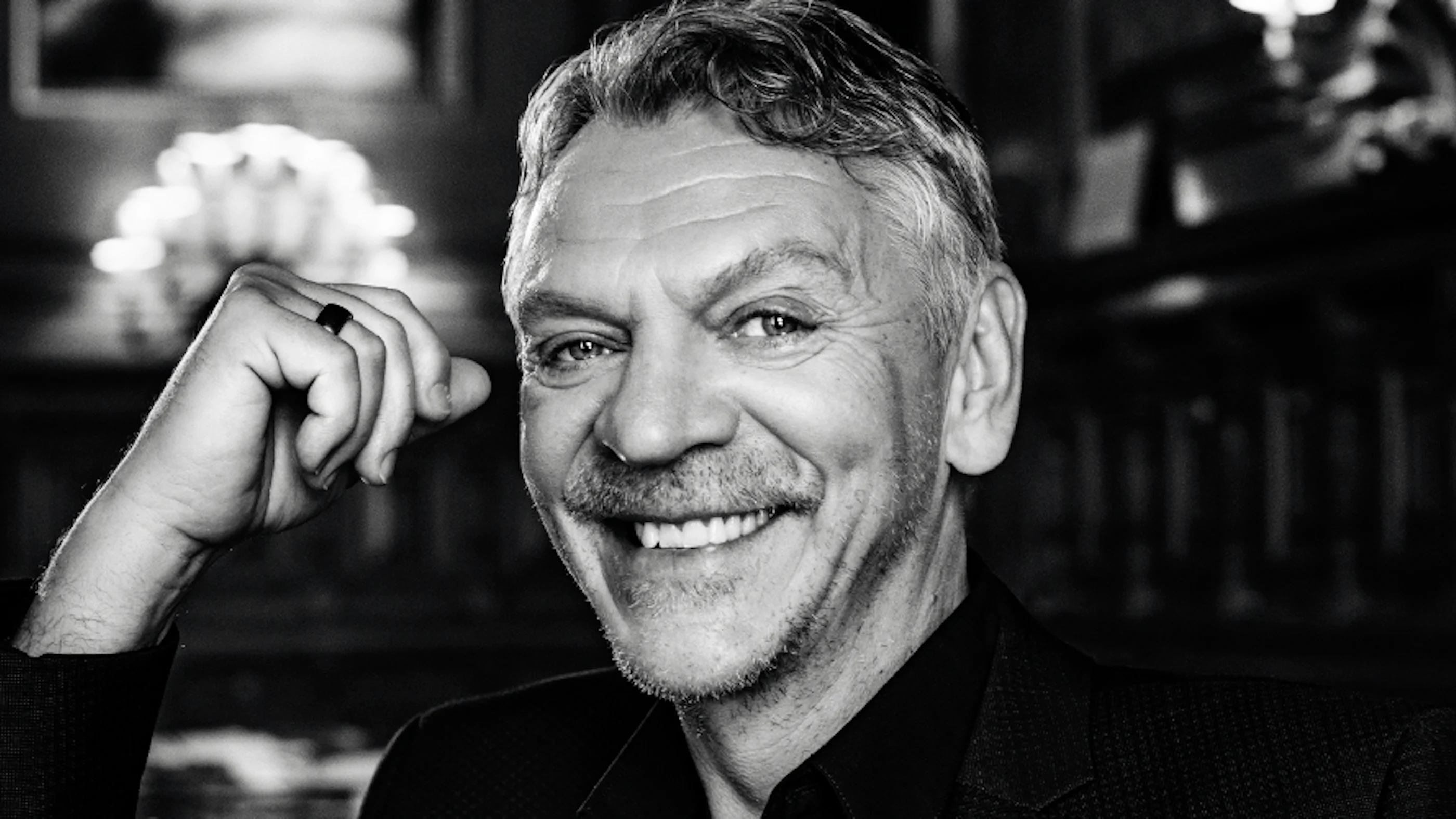 Marc Labrèche quitte Télé-Québec pour animer un talk-show sur Noovo