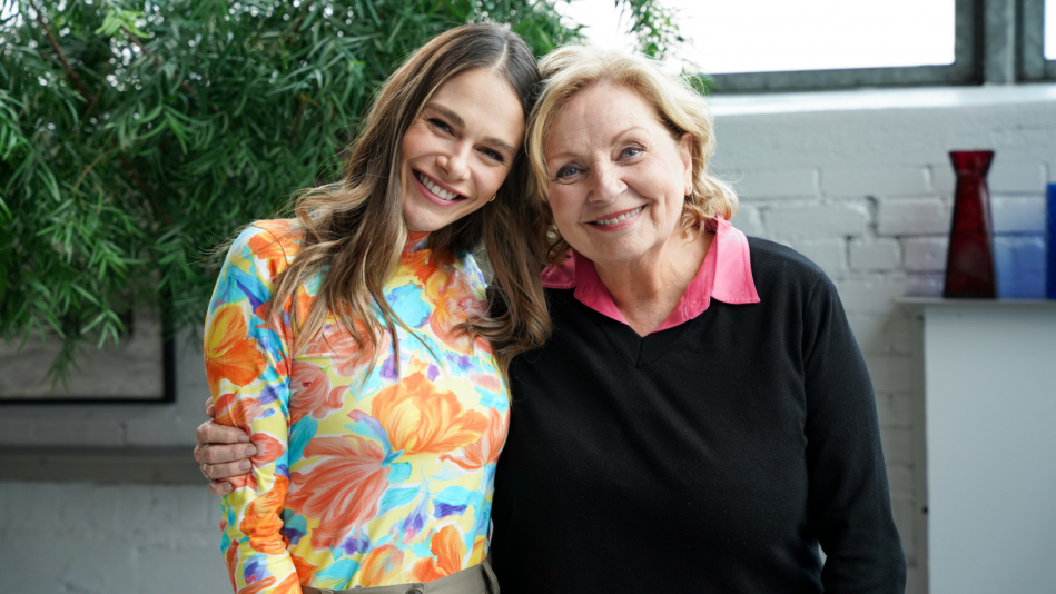 Maripier Morin, Ricardo, Janette Bertrand et plus pour la 4e saison de « L'autre midi à la table d'à côté » - Les Zackardises Maripier Morin et France Castel / L'autre midi à la table d'à côté (2023)