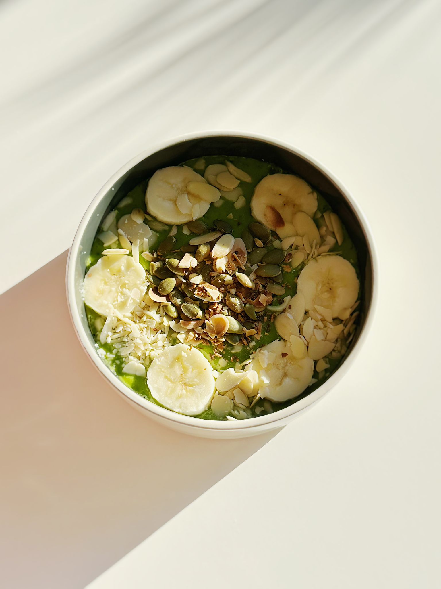 10 idées de garnitures pour smoothies